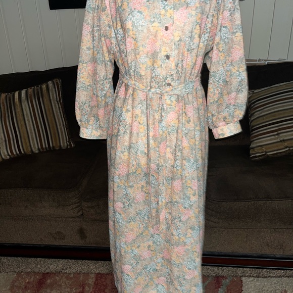 The Stroller • Vintage • 1960’s • Dress • Size 16 • Beige/ Pink/ Yellow/ Green - Picture 3 of 14